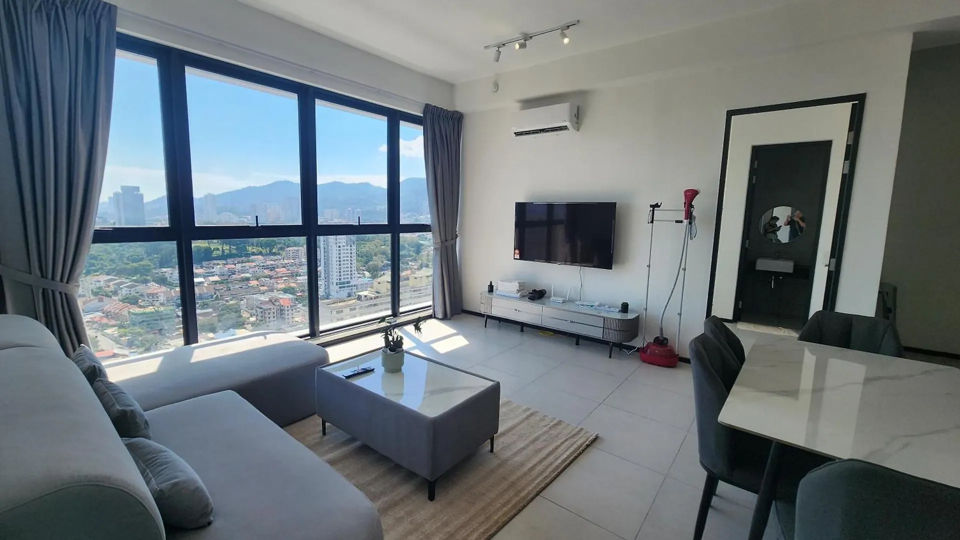 Urban Suites - Penang Jelutong